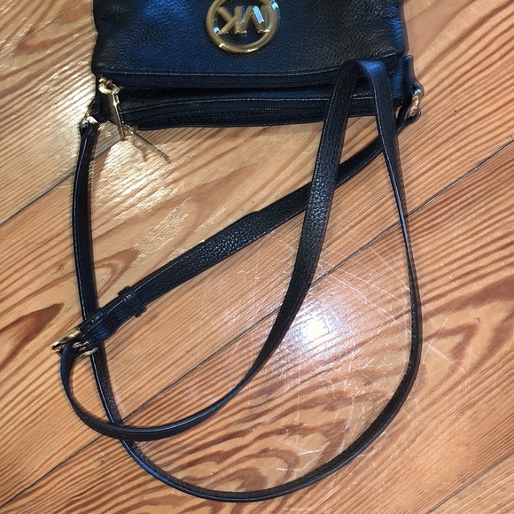 Michael Kors leather Purse - Picture 5 of 7